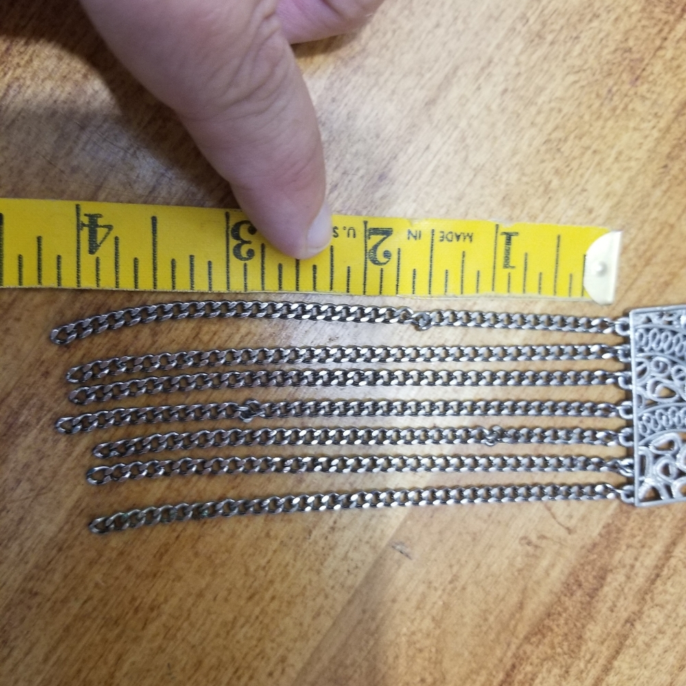 Beautiful Silvertone Statement Necklace Unbranded - image 5